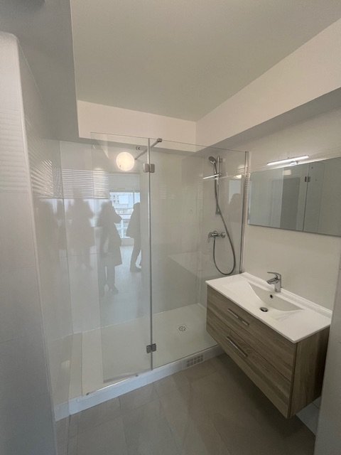 Location Appartement  2 pi�ces - 54.4m� 75020 Paris 20eme Arrondissement