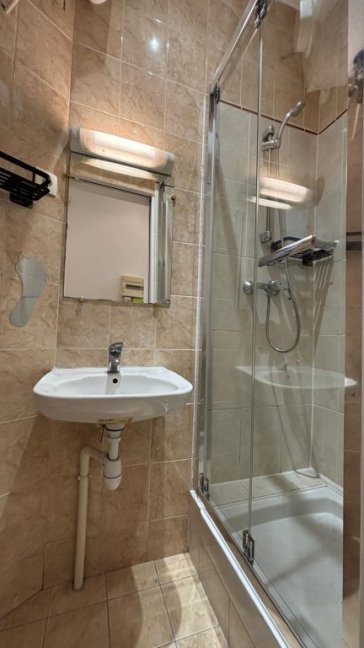 Location Appartement  1 pi�ce (studio) - 20.45m� 92200 Neuilly Sur Seine