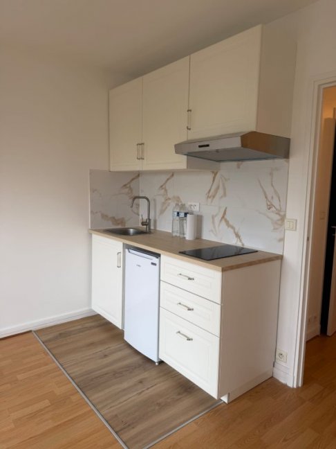 Location Appartement  1 pi�ce (studio) - 25.69m� 78150 Le Chesnay