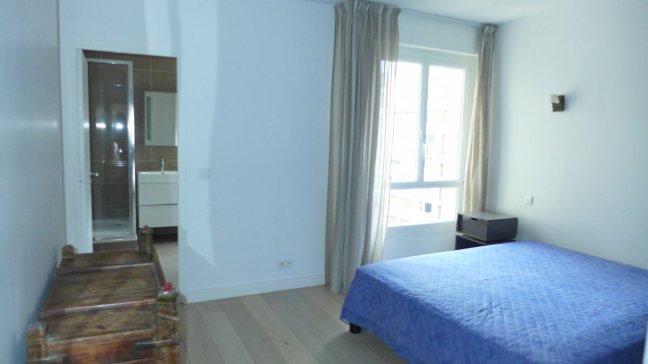Location appartement meubléParis 75116
