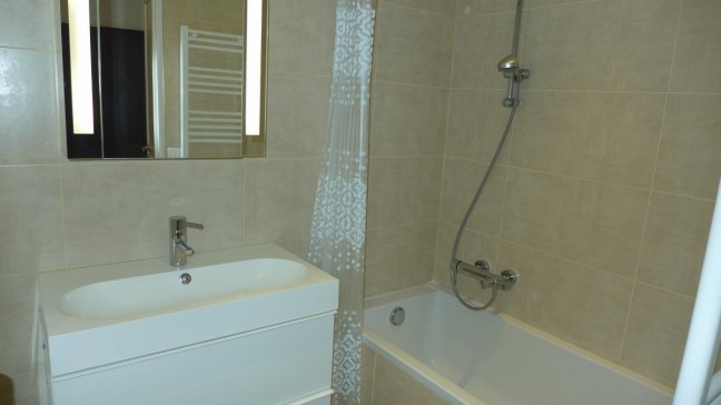 Location appartement meubléParis 75116