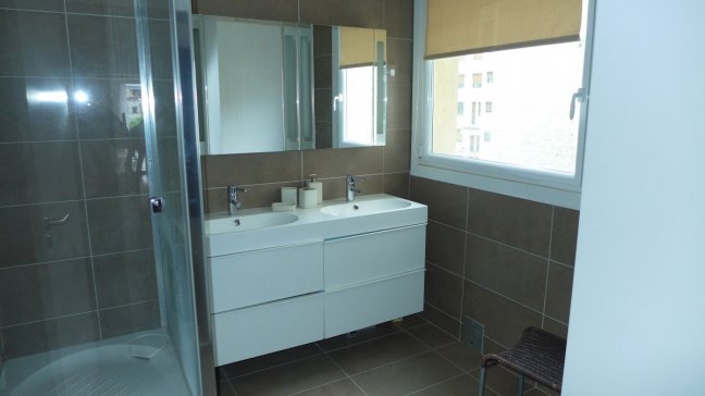 Location appartement meubléParis 75116