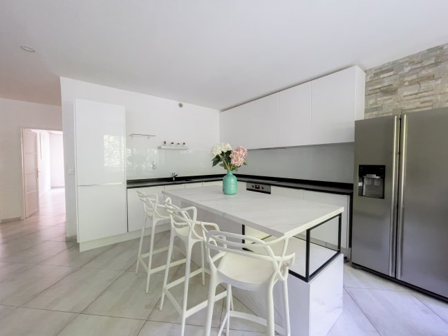 Location appartement meubléParis 75016