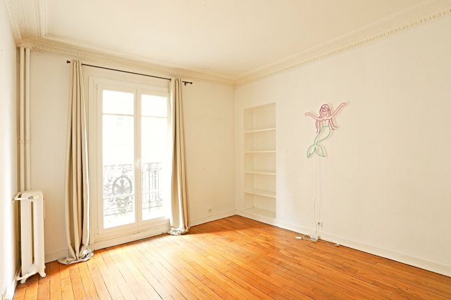 Vente Appartement  4 pices - 92m 75018 Paris