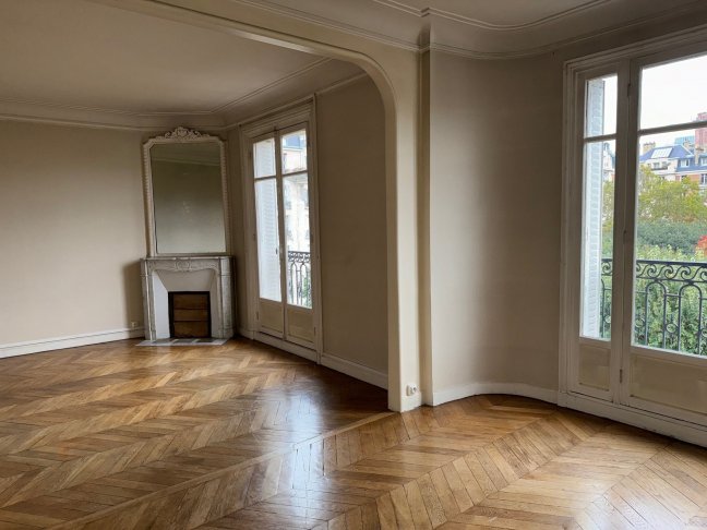 Location Appartement  3 pices - 73m 75015 Paris