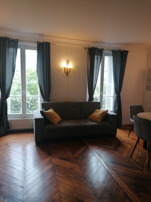 Location appartement meubléParis 75017