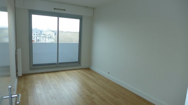 Location Appartement  5 pices - 110m 75015 Paris