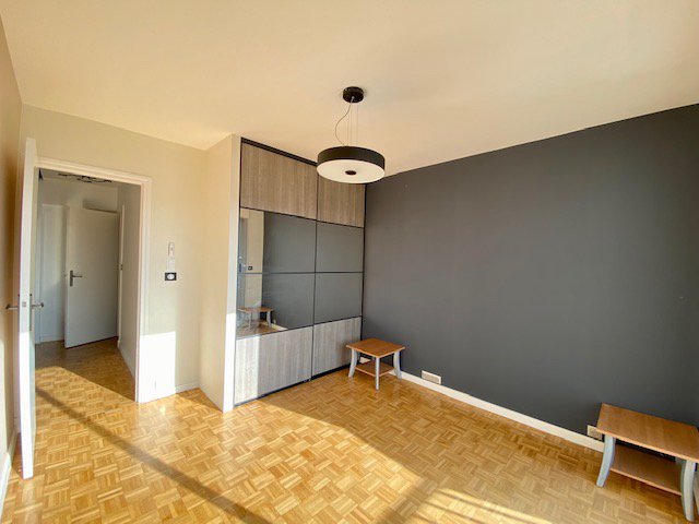 Location Appartment  3 rooms - 65sqm 75015 Paris