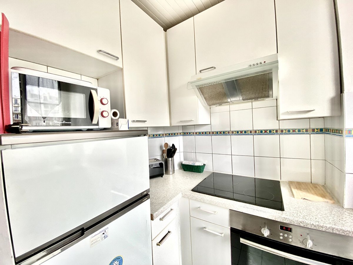 Location Appartment  2 rooms - 39sqm 75015 Paris
