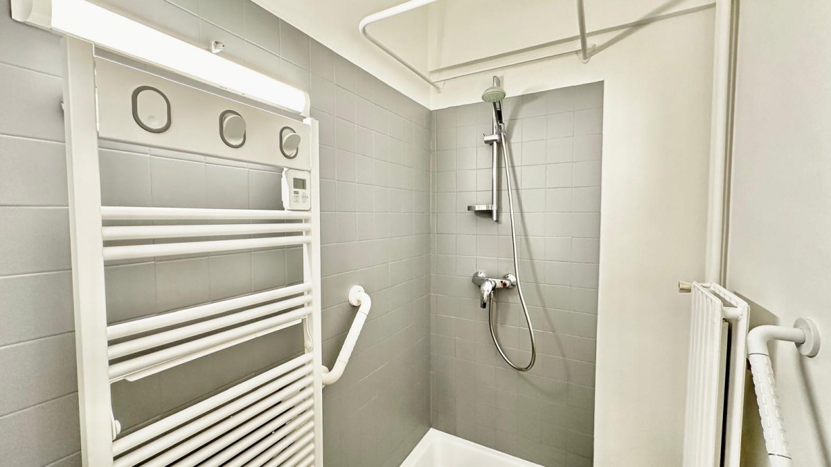 Vente Appartement  4 pièces - 92m² 75015 Paris
