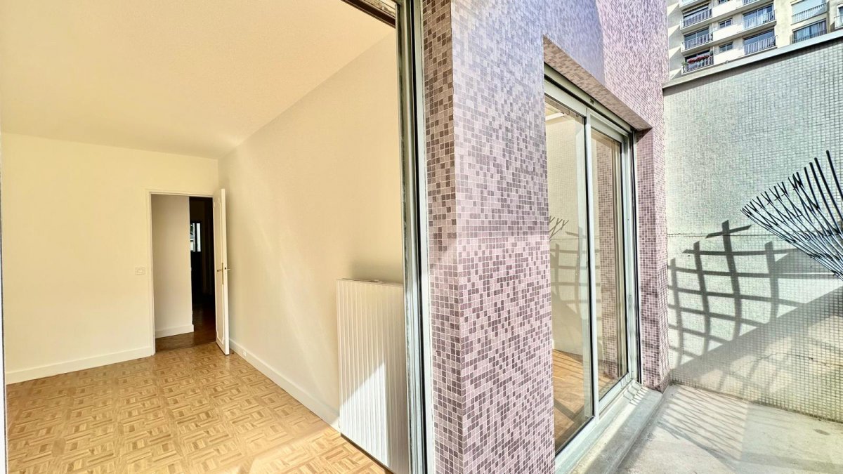 Vente Appartement  4 pièces - 92m² 75015 Paris
