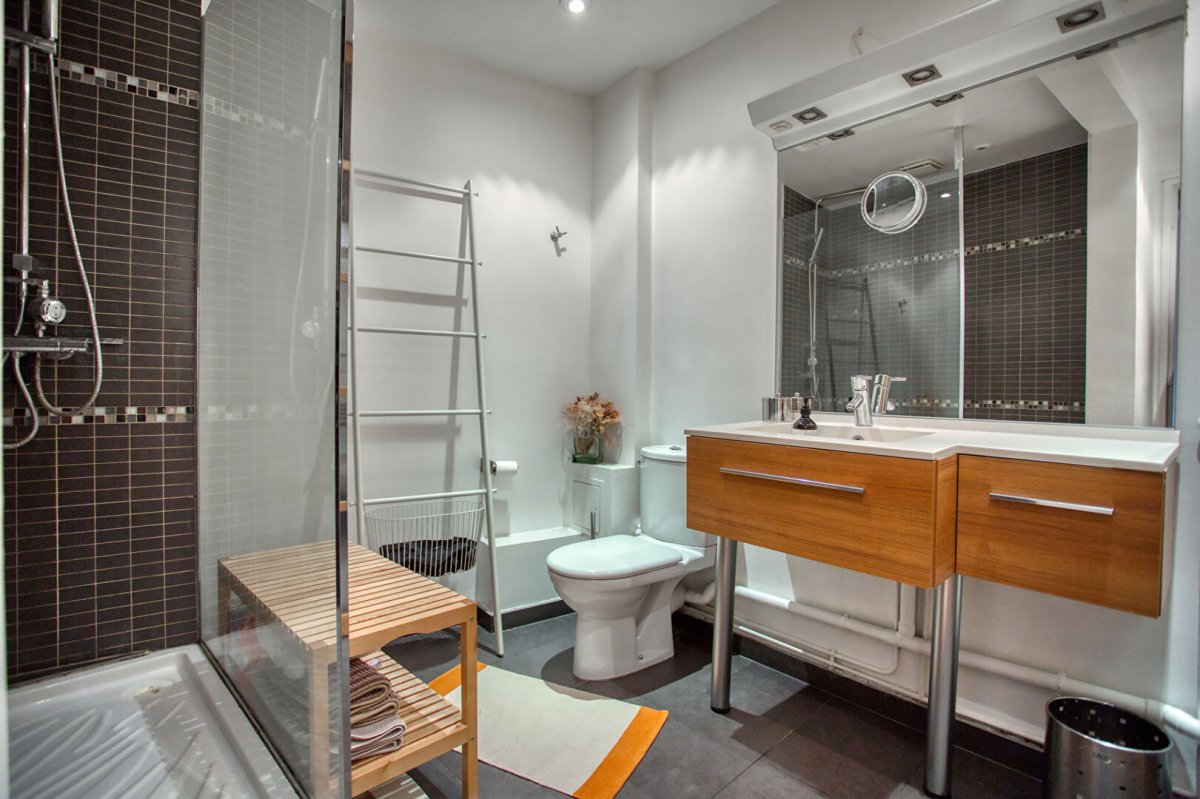 Vente Appartement  5 pièces - 111m² 75015 Paris