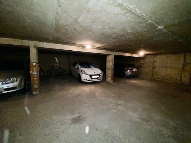 Vente Parking  - 0m² 75015 Paris