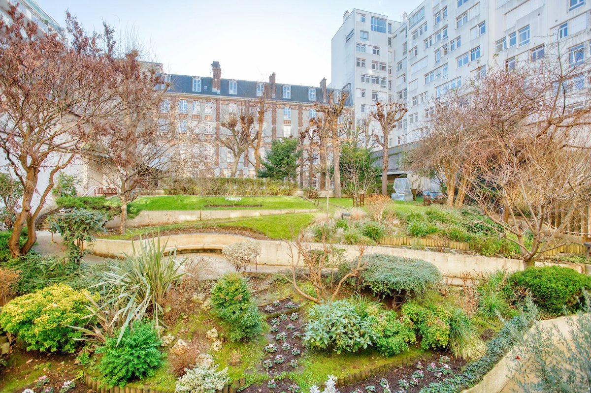 Vente Appartement  2 pièces - 45.08m² 75015 Paris