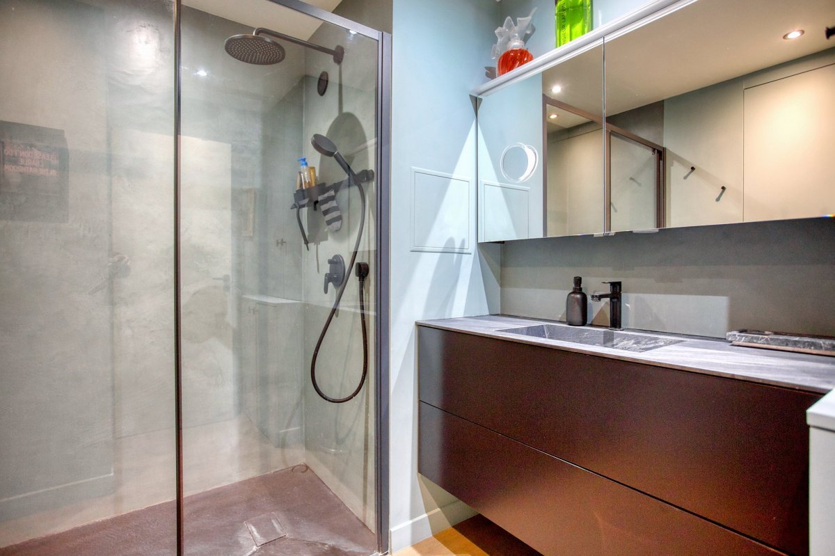 Vente Appartement  4 pièces - 85m² 75015 Paris