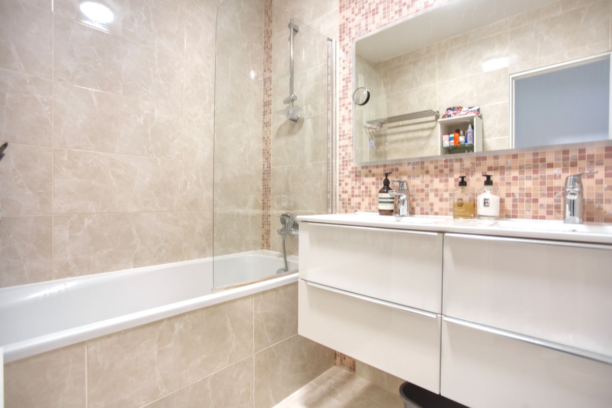 Vente Appartement  3 pièces - 59m² 75015 Paris