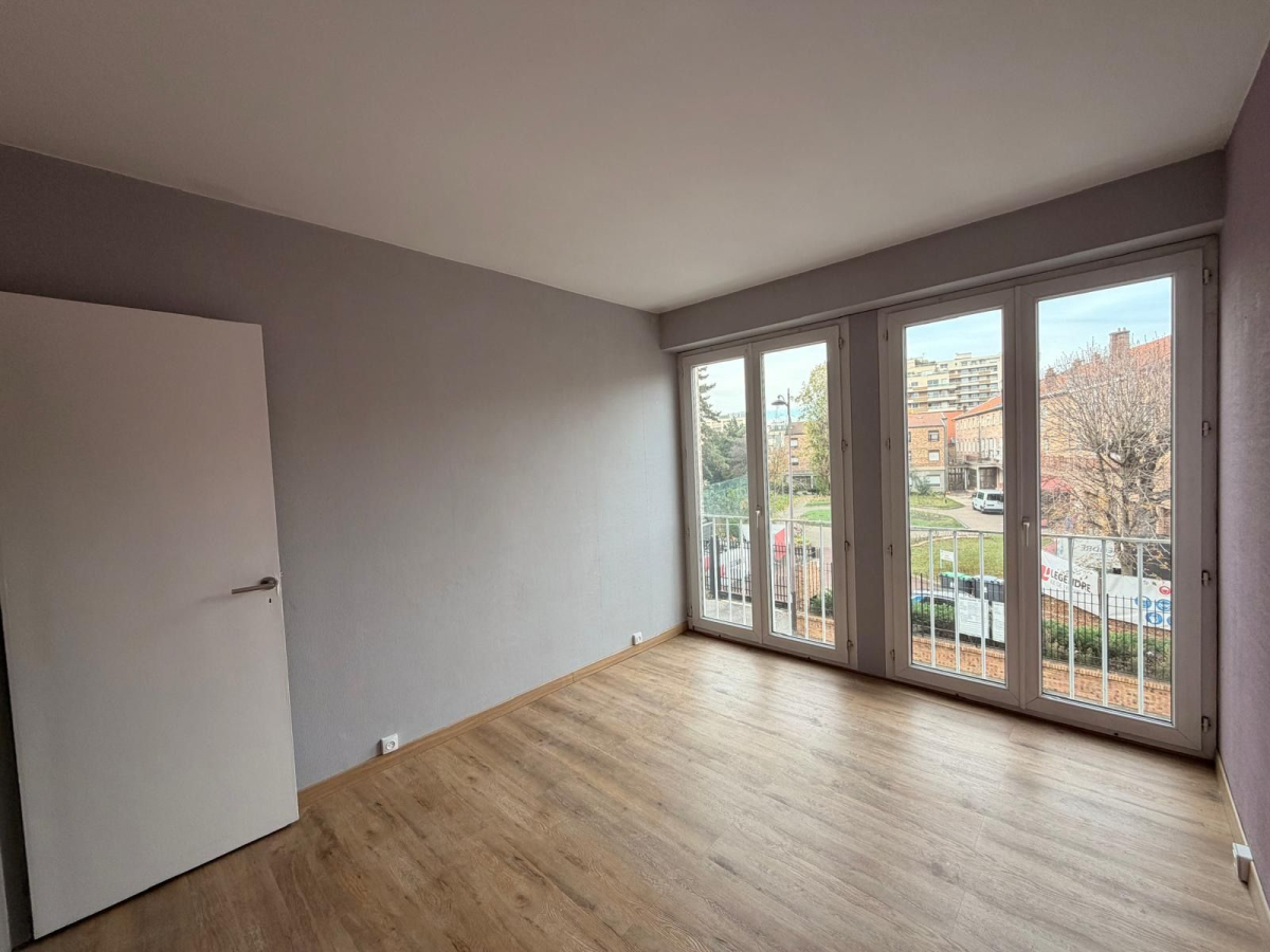 Vente Appartement  5 pièces - 111m² 75015 Paris