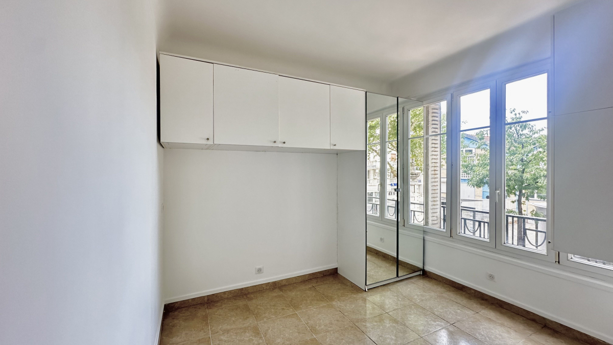 Vente Appartement  1 pièce (studio) - 12.34m² 75015 Paris