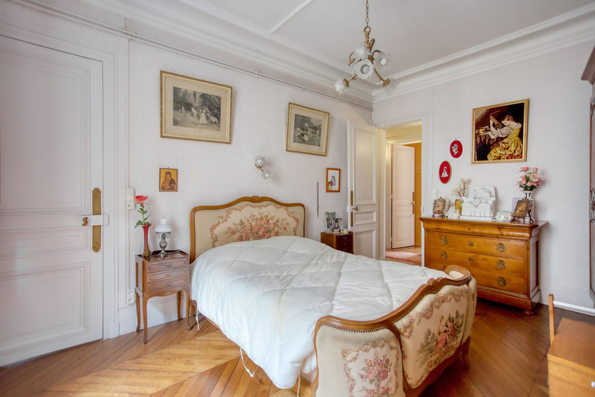 Vente Appartement  4 pièces - 83m² 75015 Paris