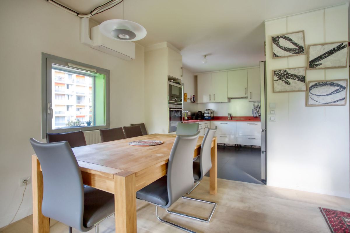 Vente Appartement  4 pièces - 103m² 75015 Paris