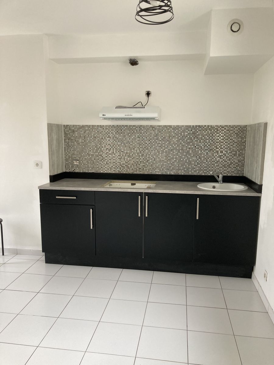 Location Appartement  2 pi�ces - 42.78m� 95600 Eaubonne