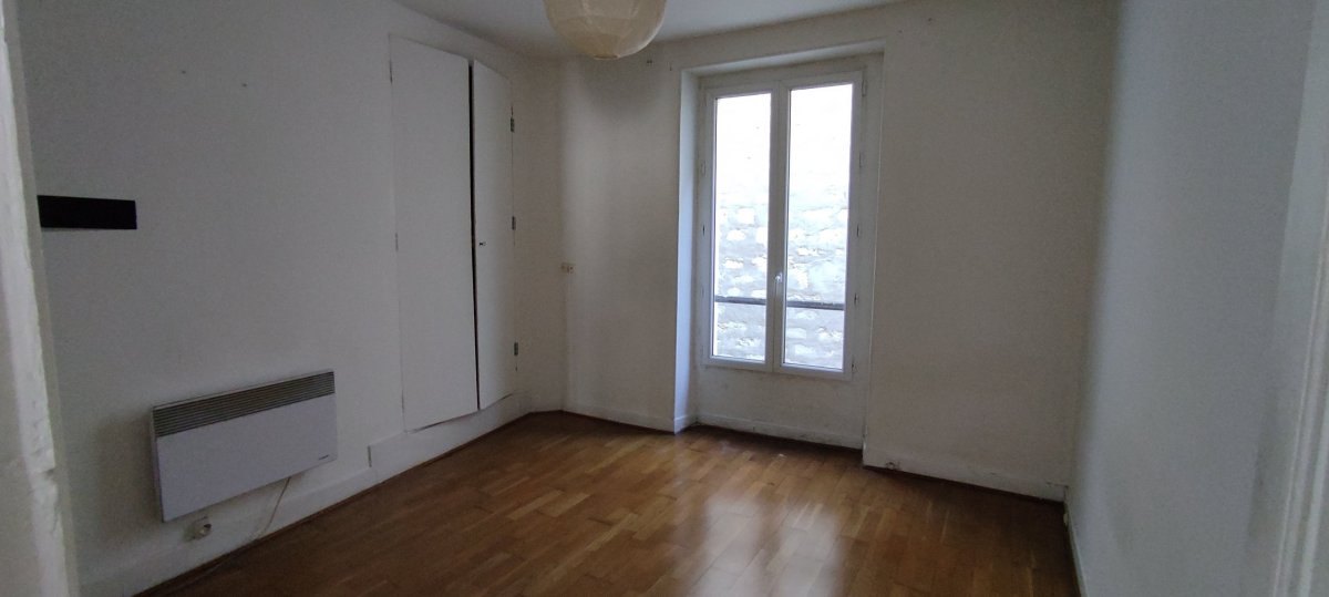 Location Appartement  2 pices - 35.89m 75010 Paris