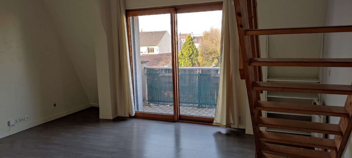 Location Appartement  - 30.4m 77290 Mitry-mory