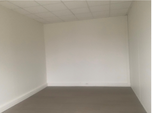 Location Bureau  - 140m 95520 Osny