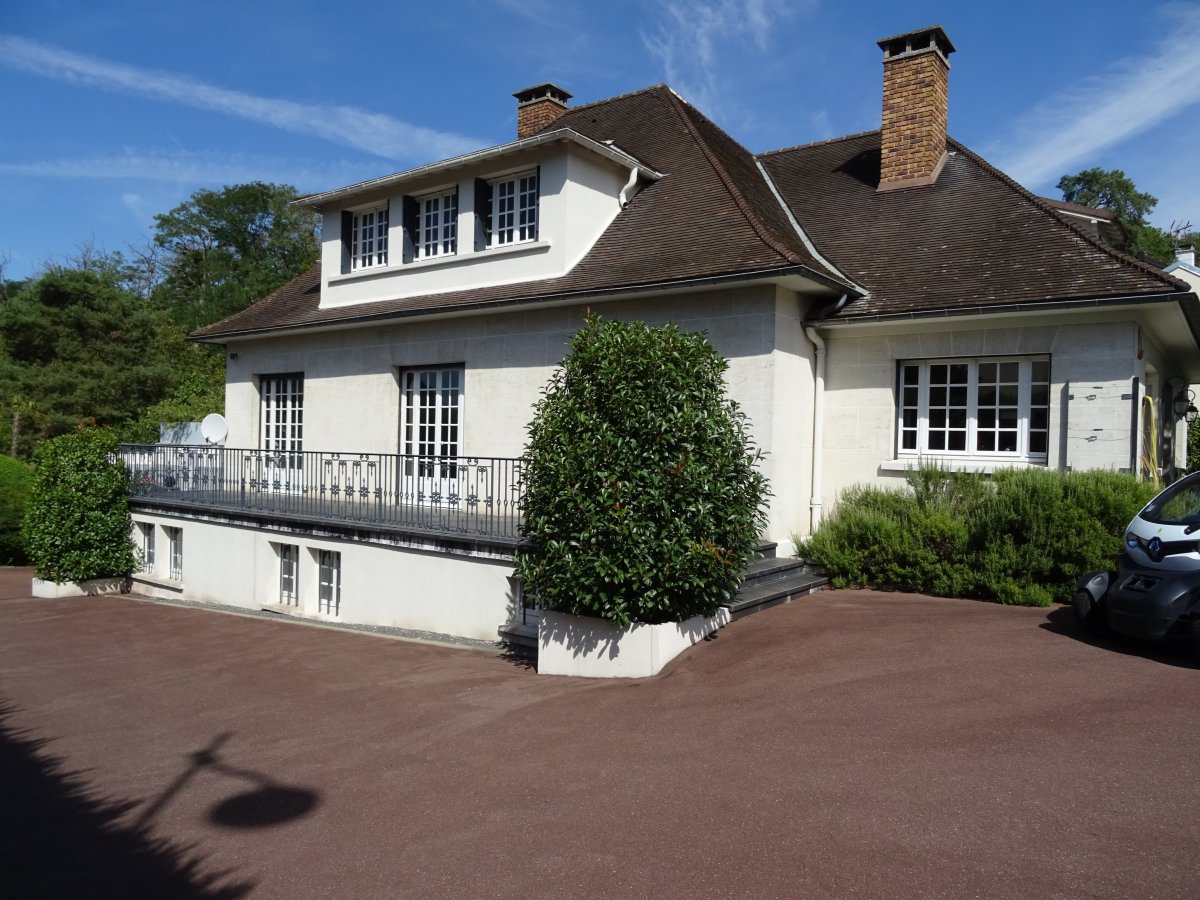 Vente Maison  8 pices - 209m 95250 Beauchamp