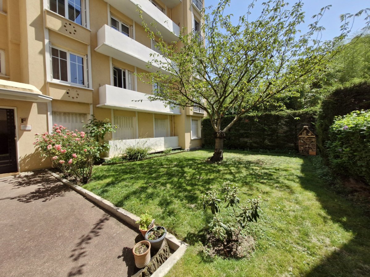 Location Appartement  3 pices - 59.93m 95880 Enghien-les-bains
