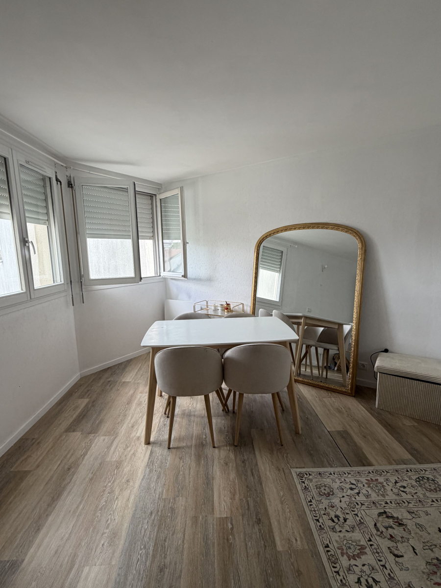 Location Appartement  2 pi�ces - 47m� 95120 Ermont