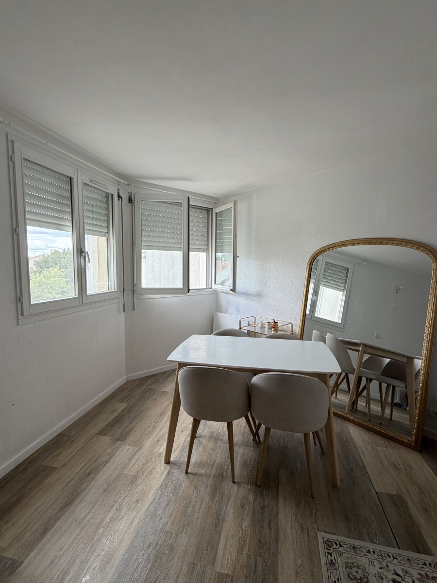 Location Appartement  2 pi�ces - 47m� 95120 Ermont