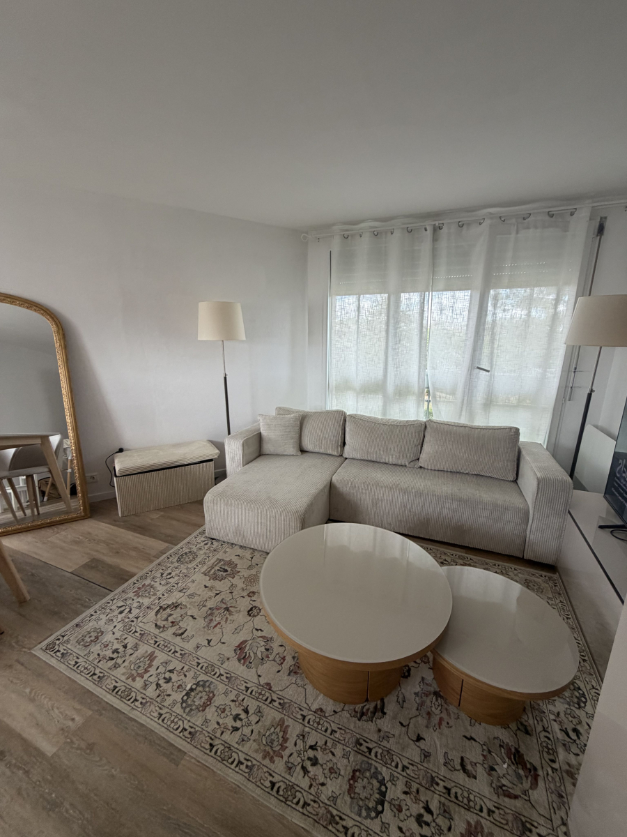 Location Appartement  2 pi�ces - 47m� 95120 Ermont