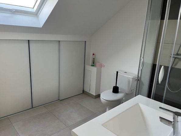 Location Maison  6 pi�ces - 156m� 95360 Montmagny