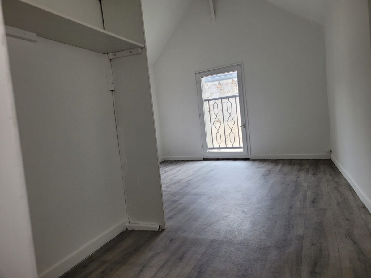 Vente Appartement  3 pices - 64m 77320 Choisy-en-brie