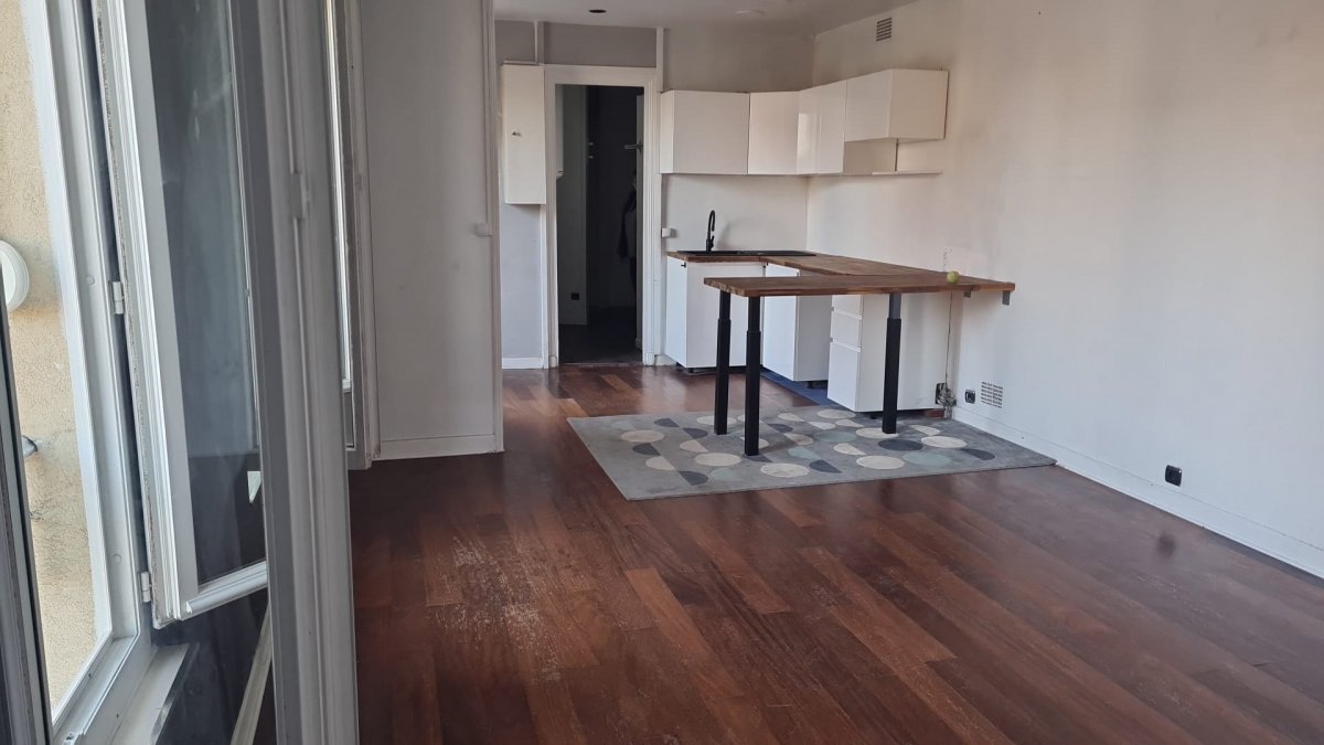 Location Appartement  1 pice (studio) - 46m 95600 Eaubonne
