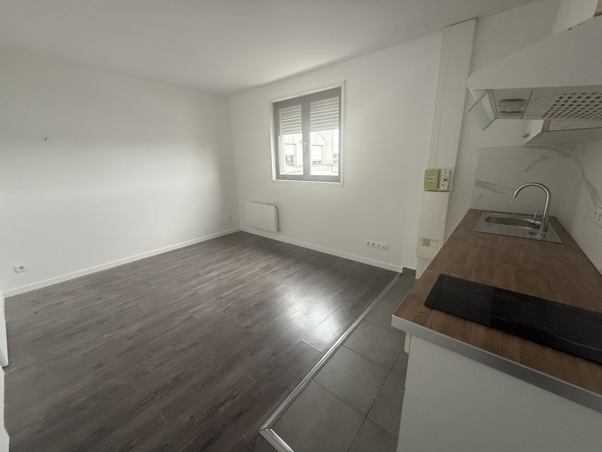 Location Studio  1 pice (studio) - 19.06m 95190 Goussainville
