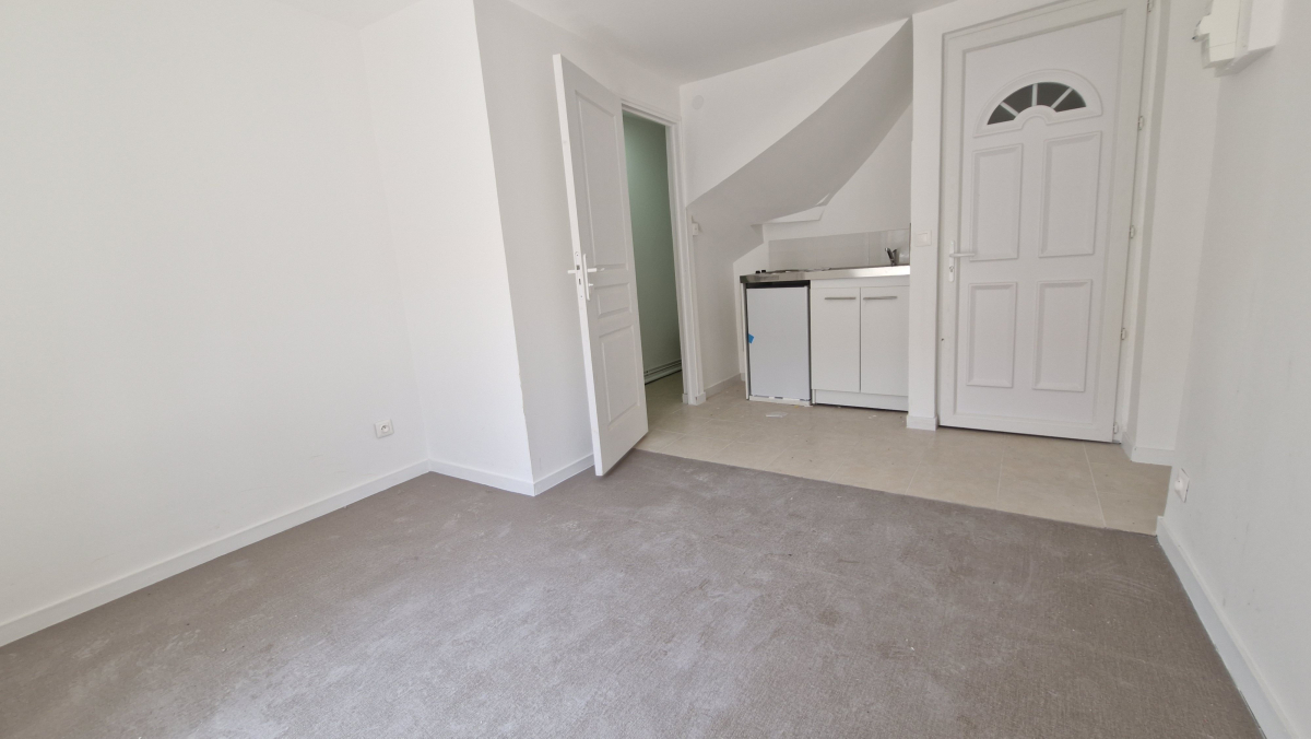 Location Appartement  1 pice (studio) - 14m 95260 Beaumont-sur-oise