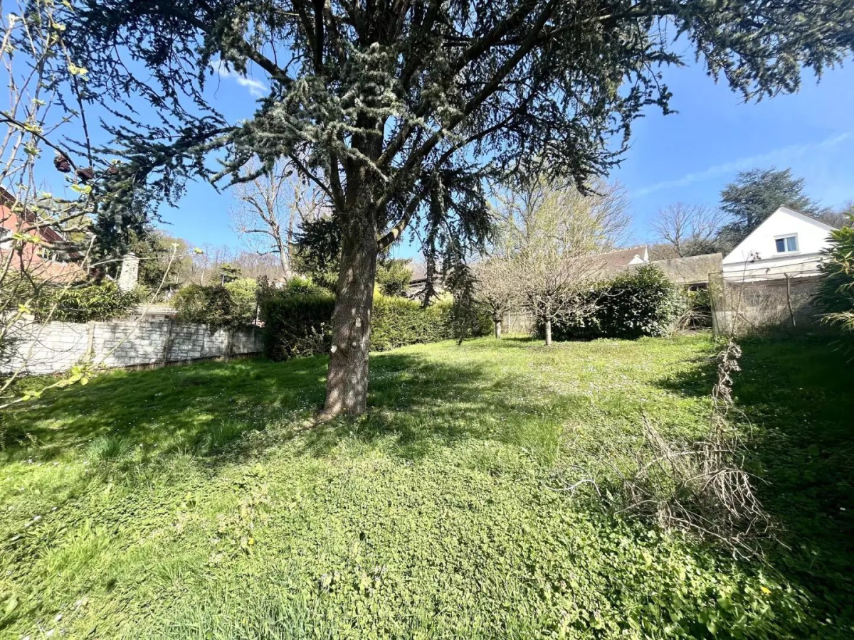 Vente Terrain  - 558m 95680 Montlignon
