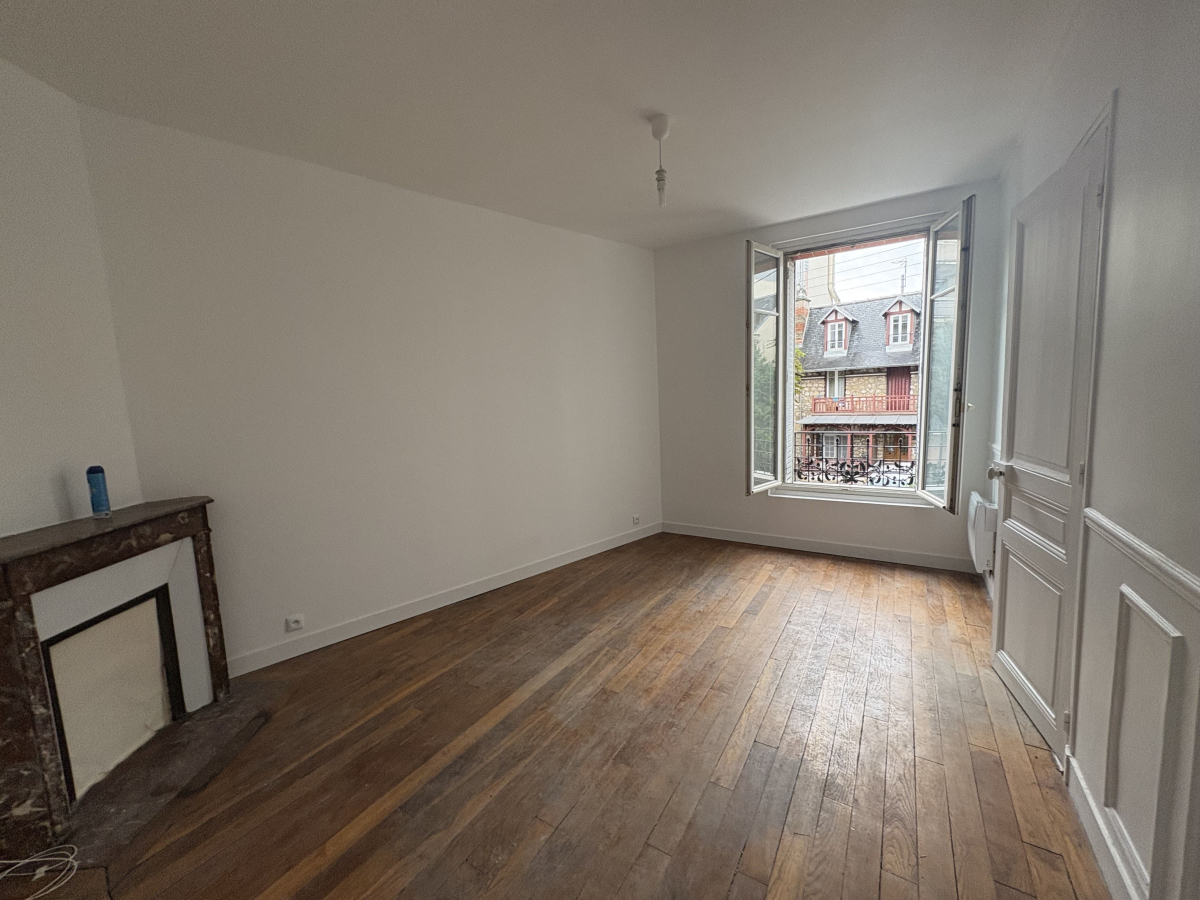 Location Appartement  2 pices - 40m 95600 Eaubonne