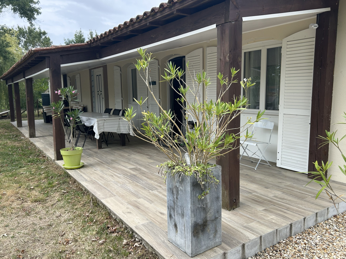 Vente Maison  5 pices - 109m 85450 La Taillee