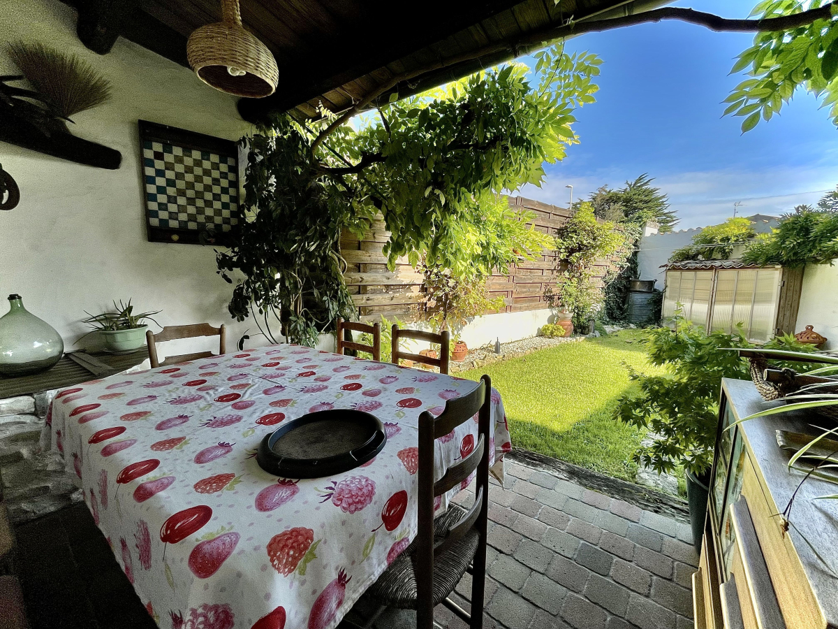 Vente Maison  4 pièces - 128m² 17540 Saint-sauveur-d'aunis