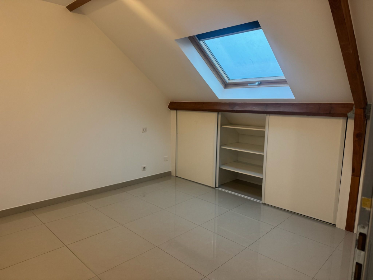 Location Appartement  3 pices - 50m 95360 Montmagny