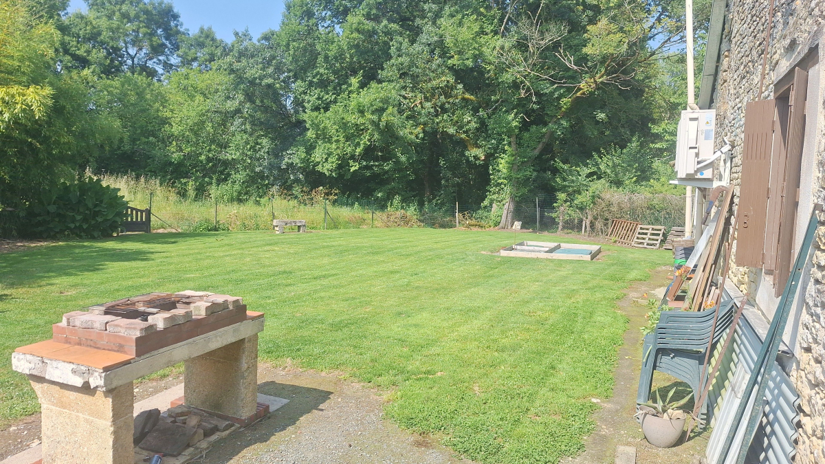 Vente Maison 3 pièces - 106m² 85420 Bouille-courdault