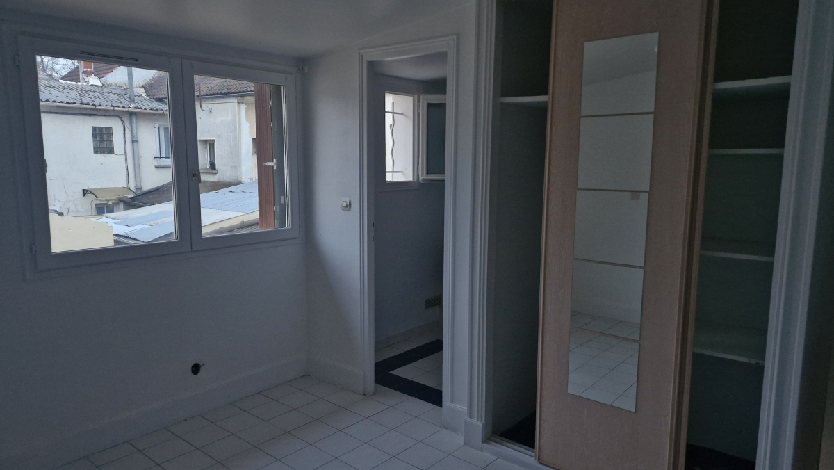 Location Appartement 2 pièces - 27m² 95230 Soisy-sous-montmorency