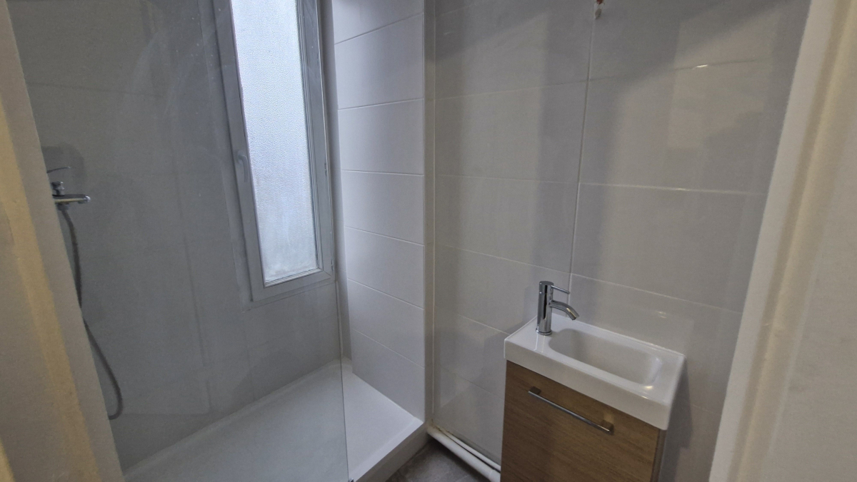 Location Appartement 2 pièces - 27m² 93700 Drancy