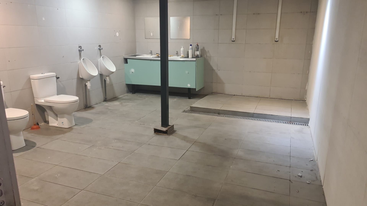 Location Local commercial  1 pi�ce (studio) - 400m� 95100 Argenteuil