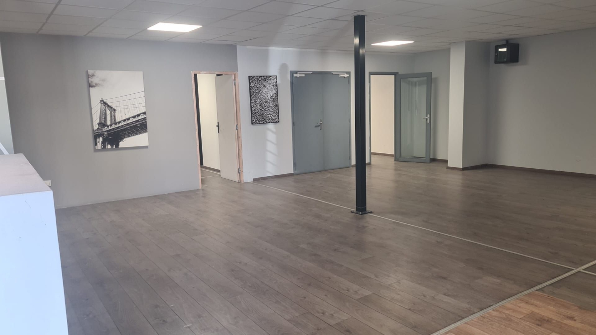 Location Local commercial  1 pi�ce (studio) - 400m� 95100 Argenteuil