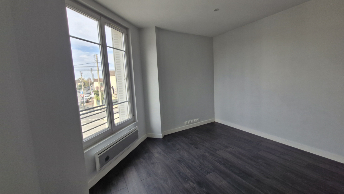 Location Appartement  2 pi�ces - 30m� 93190 Livry-gargan