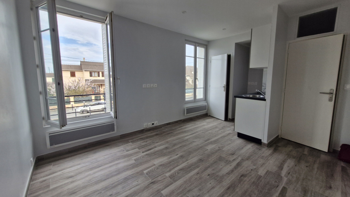 Location Appartement  2 pi�ces - 30m� 93190 Livry-gargan